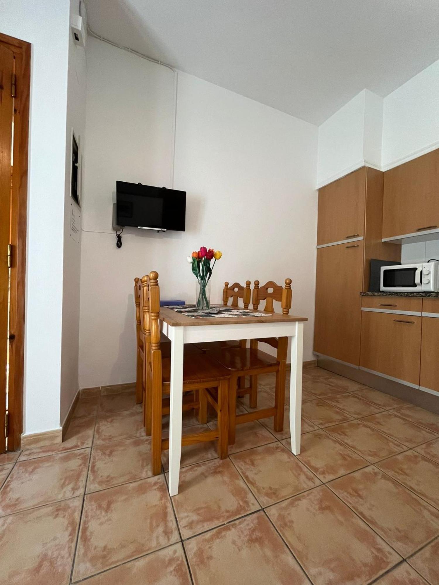 Apartament Can Mingu 2On Pis Besalú Exteriér fotografie